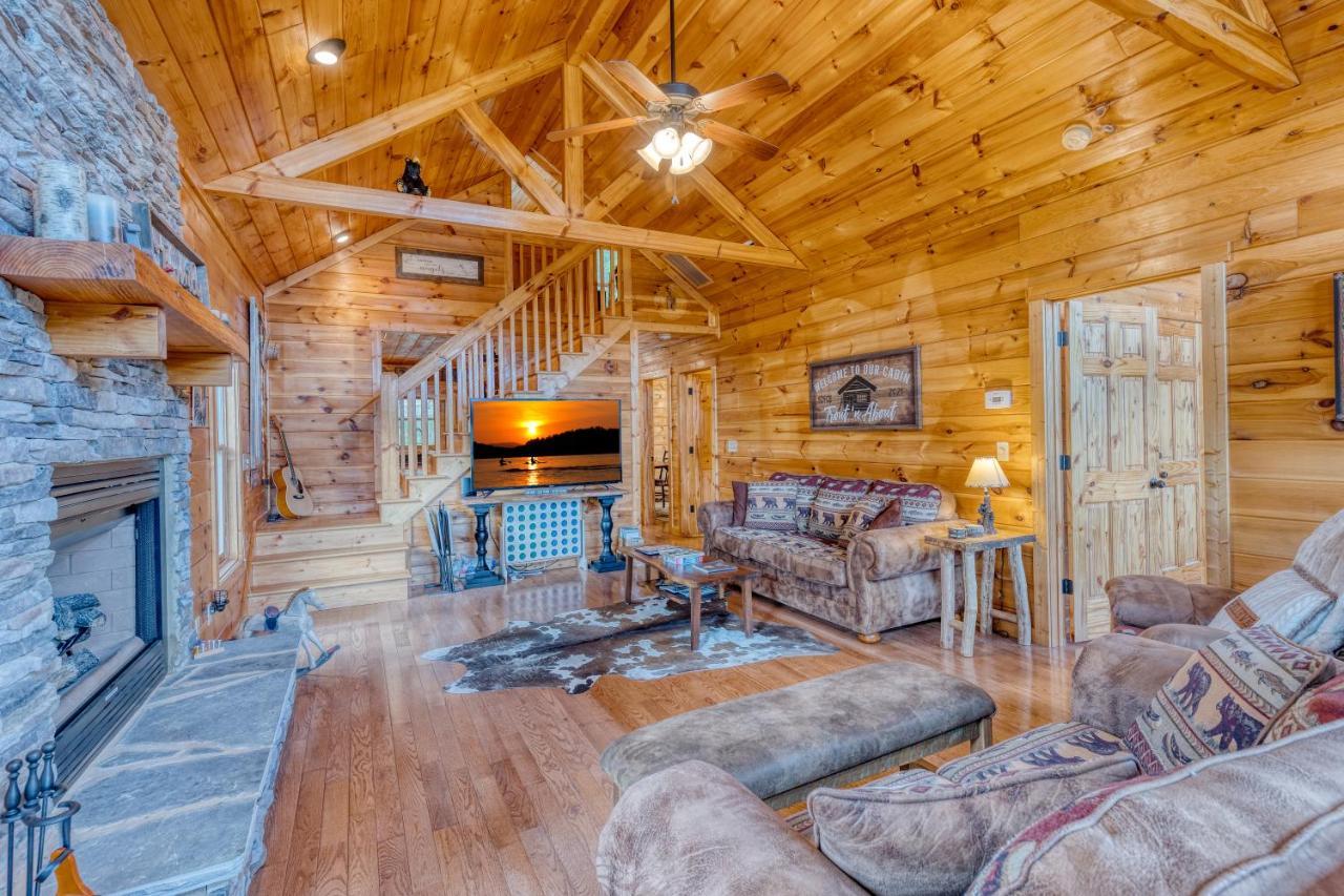 Trout N' About Your Blue Ridge Mountains Retreat, Hot Tub + Game Room! เอลลิเจย์ ภายนอก รูปภาพ