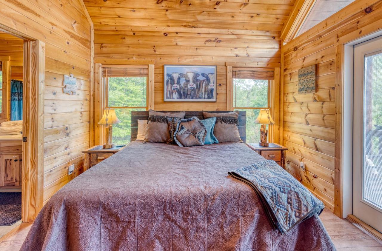 Trout N' About Your Blue Ridge Mountains Retreat, Hot Tub + Game Room! เอลลิเจย์ ภายนอก รูปภาพ